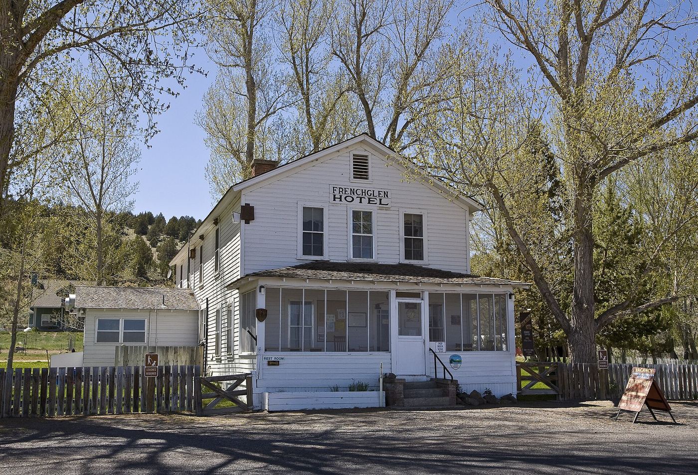 Frenchglen Hotel State Heritage Site