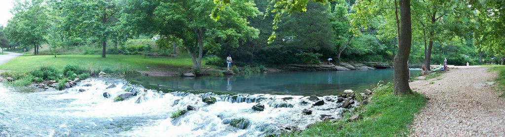 Roaring River State Park