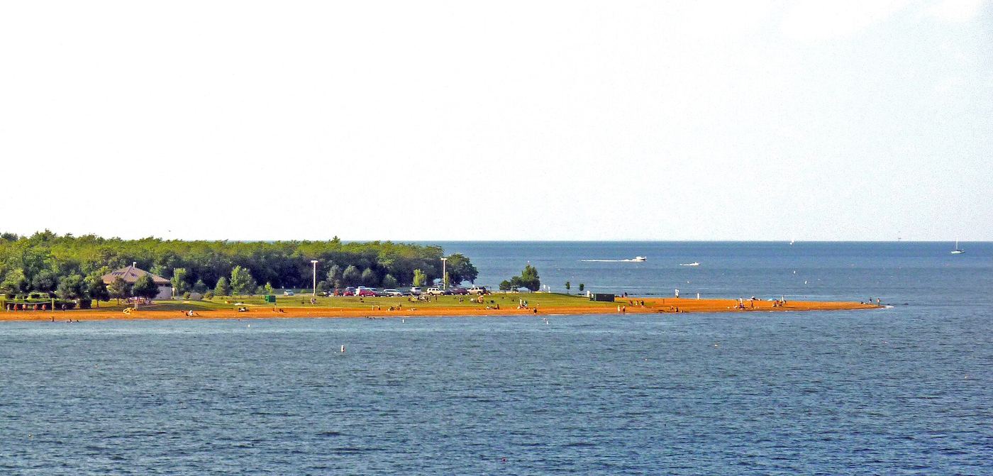 Sandy Point State Park