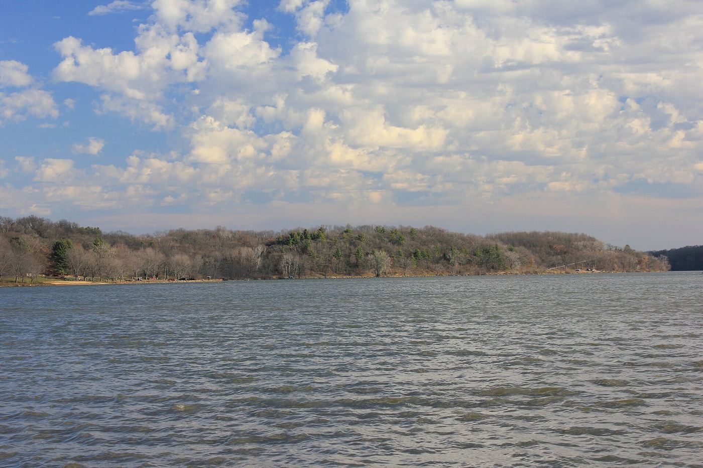 Yellowstone Lake State Park